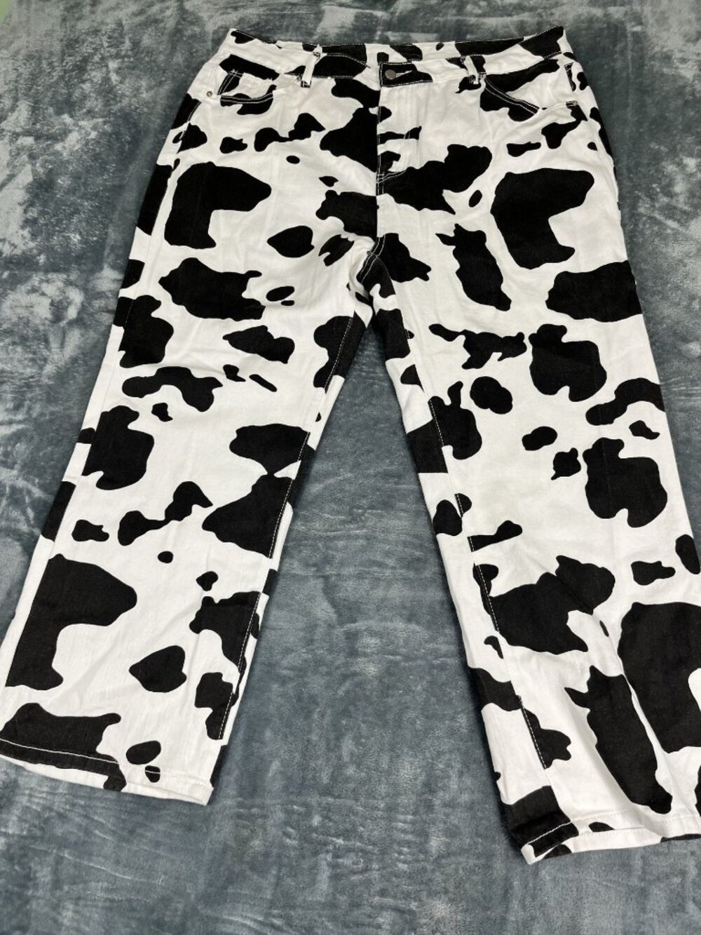 Shein Womens Cow Print Black & White Straight-Leg High-Rise Jeans 3XL